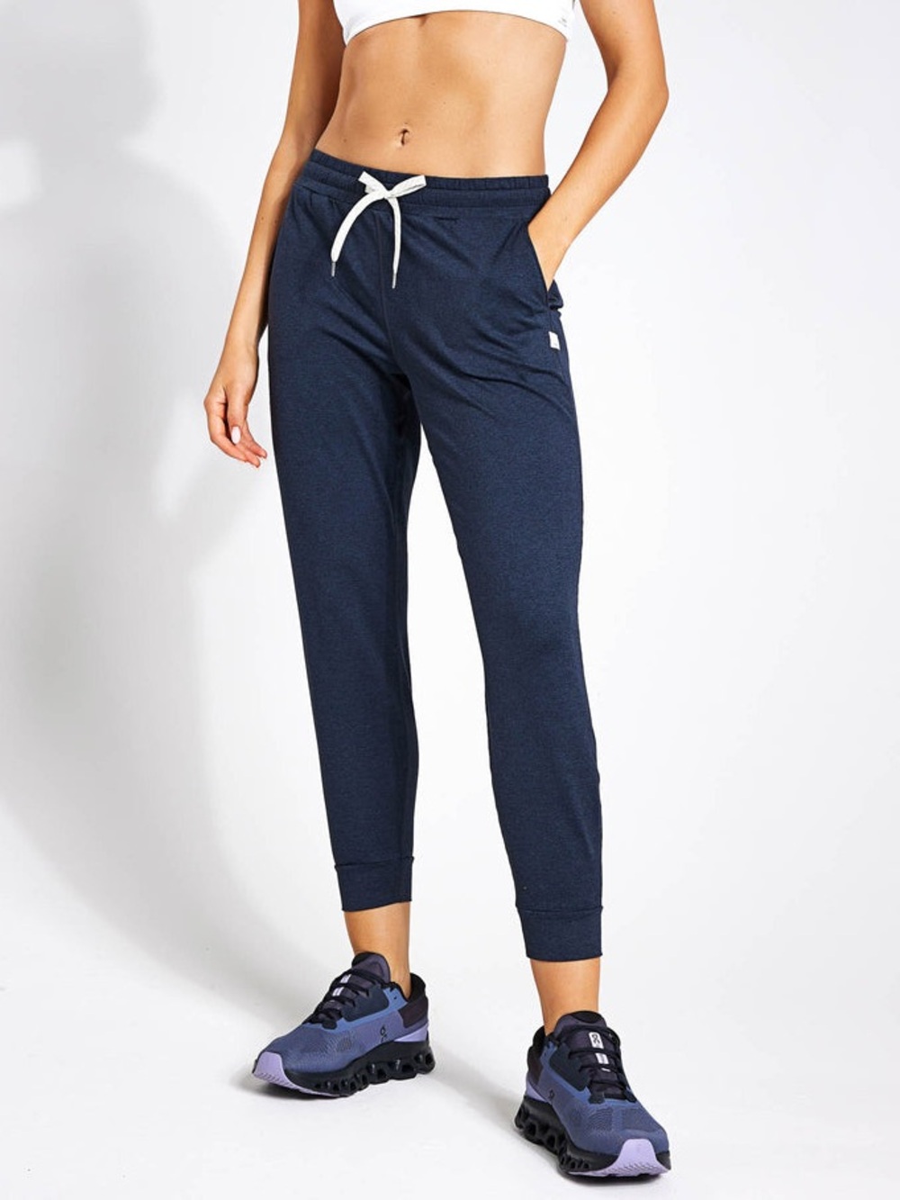 Vuori | Performance Jogger | Midnight Heather